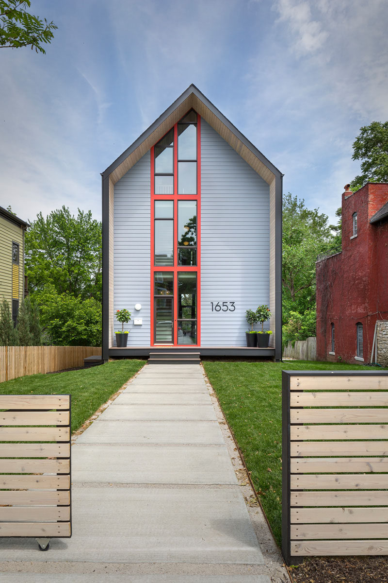 Этот дом был спроектирован Studio Build для семьи в Канзас-Сити, штат Миссури.