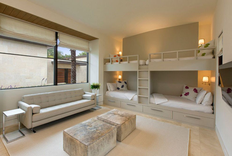 12 примеров спален со встроенными двухъярусными кроватями.