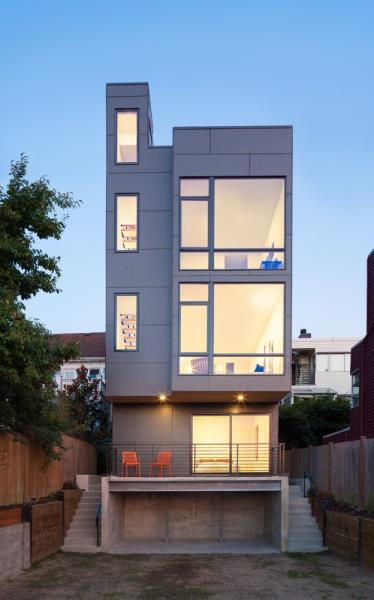 Проект домов 18th Avenue City, созданный Malboeuf Bowie Architecture
