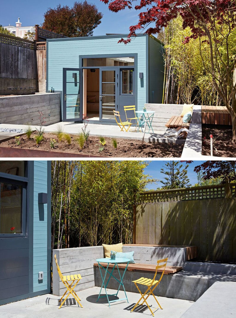 К этому небольшому и современному двору были пристроены брусчатка из цельного голубого камня, скамейки и горшки из бетона из досок, создавая места для отдыха на солнце 