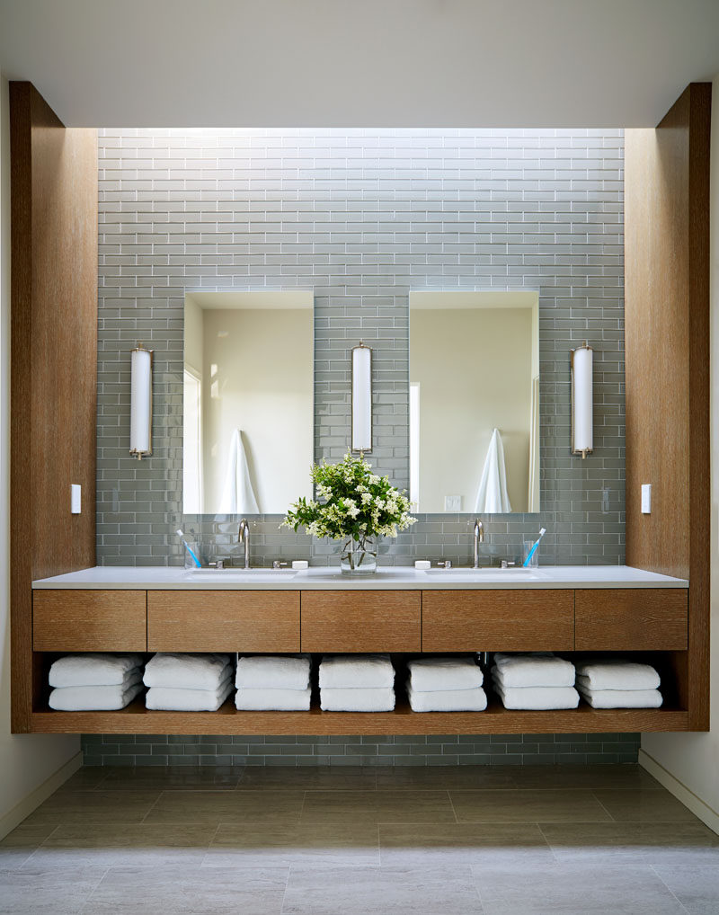 ванная с двумя раковинами дизайн интерьера