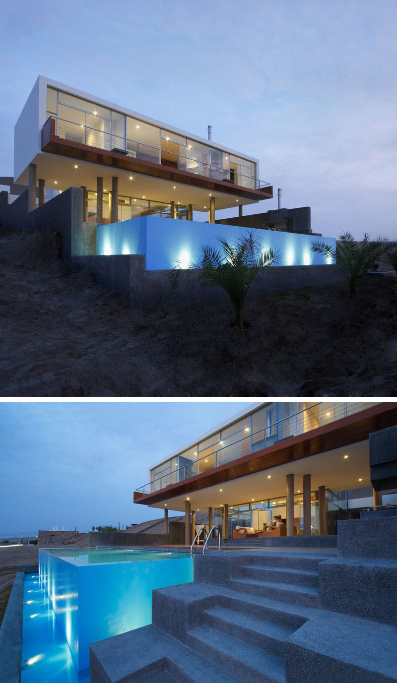 14 примеров современных пляжных домиков // Бассейн перед этим современным пляжным домиком в Перу заключен в куб, который выходит на пляж Мистерио и море за его пределами.