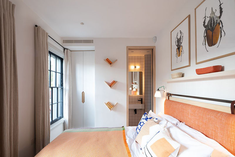 В этой современной спальне был использован, чтобы добавить красочности пространству. # Современные спальне дизайн Спальни 