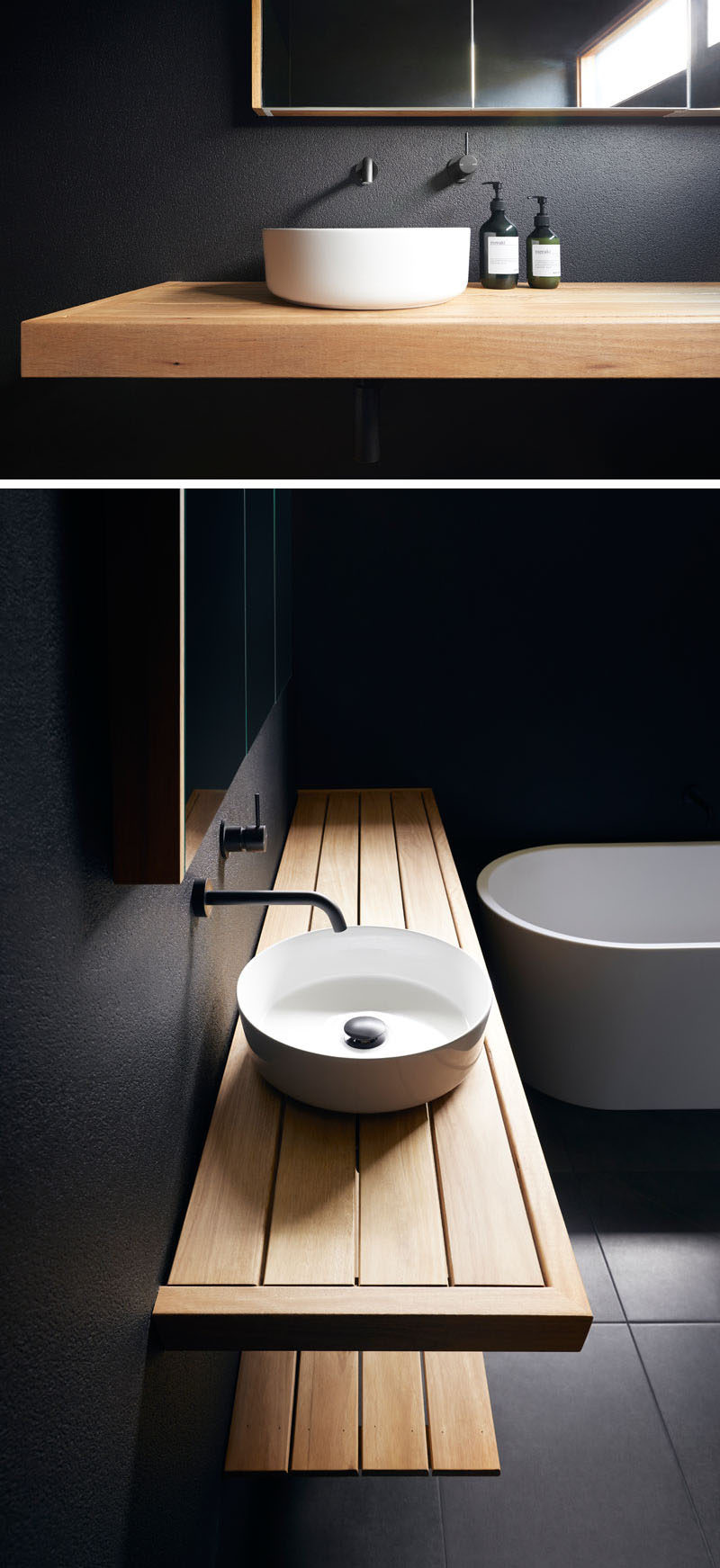 Современная ванная комната с матовыми черными стенами, деревянным туалетным столиком, белой раковиной и ванной. #BlackBathroom # ModernBathroom