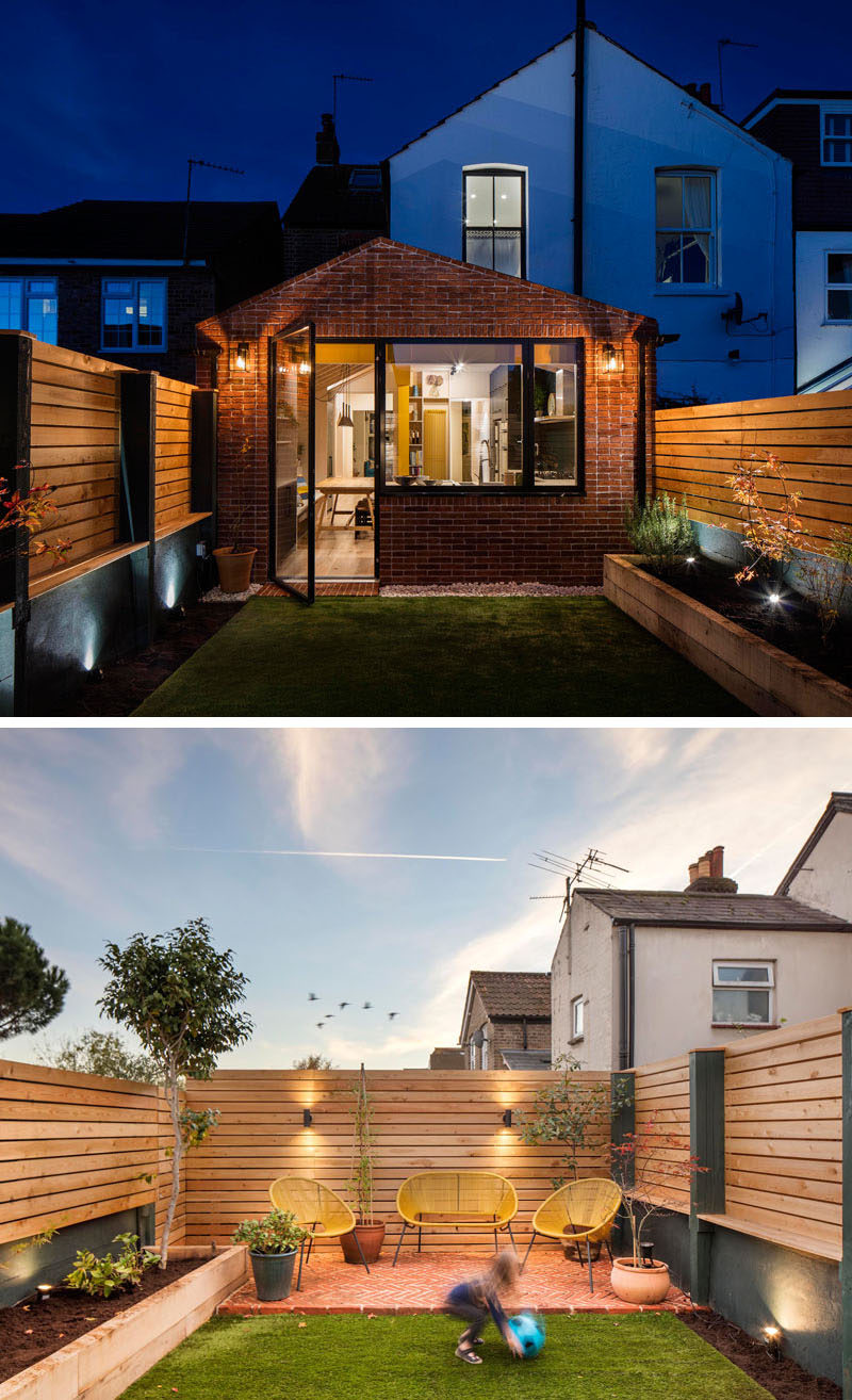  Эта кирпичная пристройка от Woodrow Architects выходит в небольшой ландшафтный двор с приподнятой клумбой с одной стороны и патио с обратной стороны. #BrickExtension # Backyard #Patio Посетите веб-сайт Woodrow Architect здесь & gt; https: //www.wdrw .co.uk 