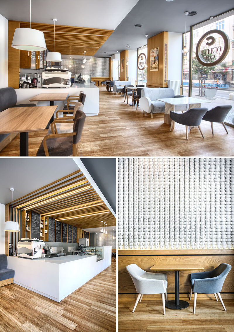 Это современное, яркое и простое кафе в Гдыне, Польша, со стеной, покрытой 2740 белыми керамическими чашками.