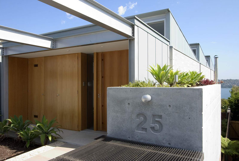 Нанесение номера вашего дома на бетонный блок - это уникальный способ отобразить ваш адрес и повысить вашу привлекательность. #ModernHouseNumber #HouseNumber #HomeDecor