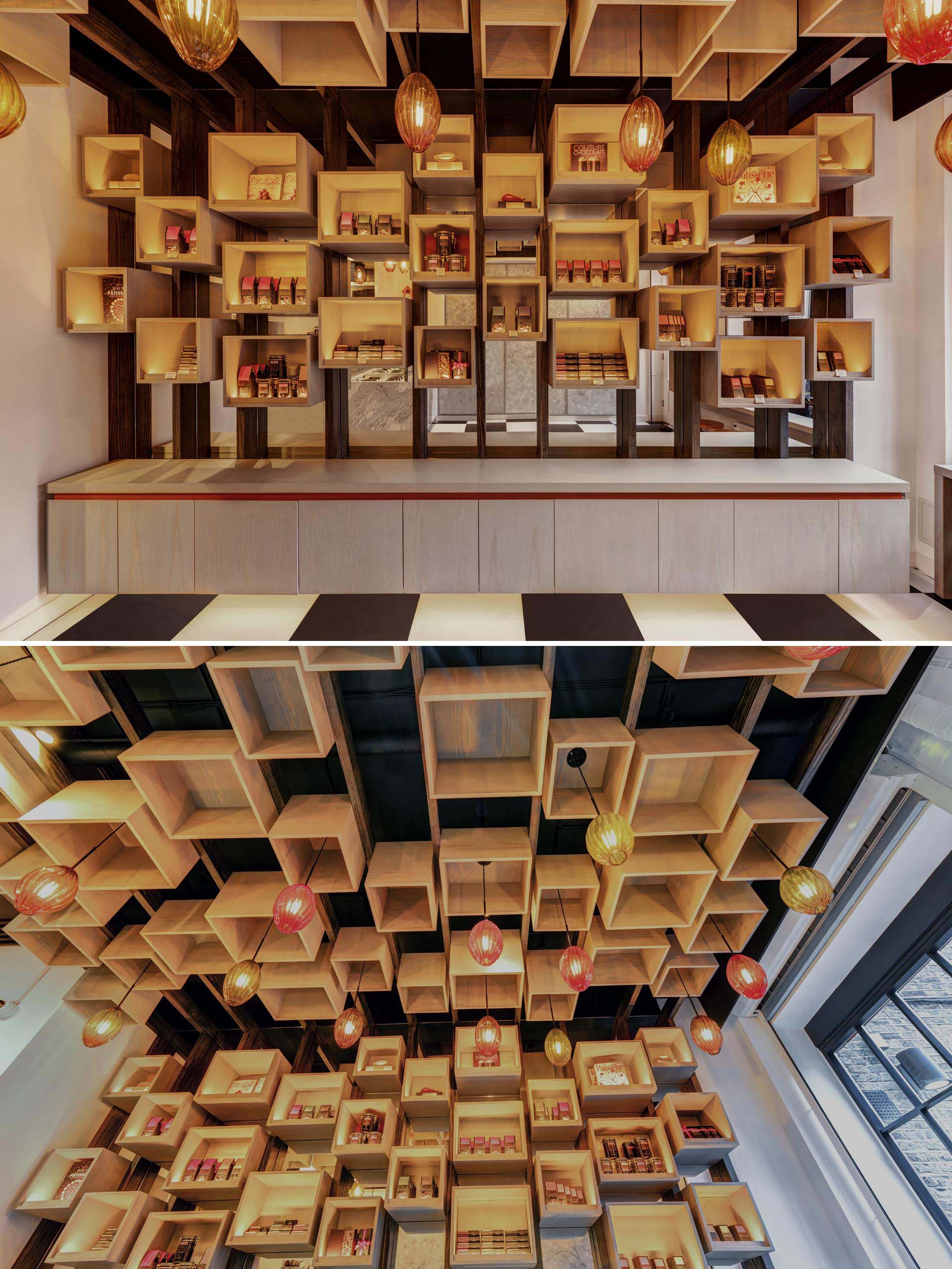 Современный розничный магазин с деревянными ящиками на стене и потолке.