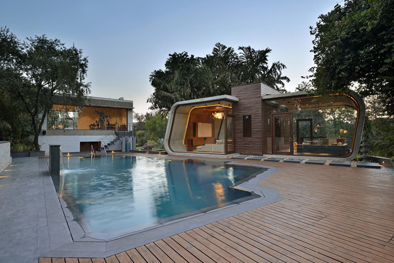 Дом с бассейном от 42 мм архитектуры