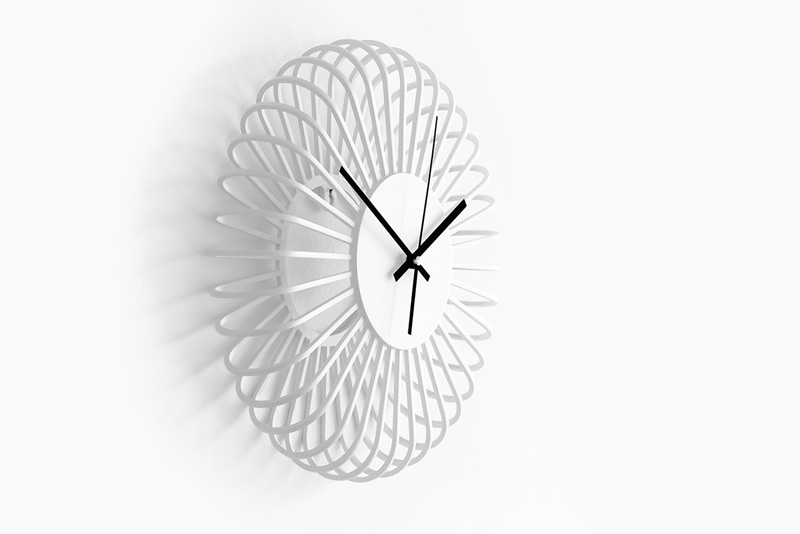 Настенные часы Puff от GorjupDesign
