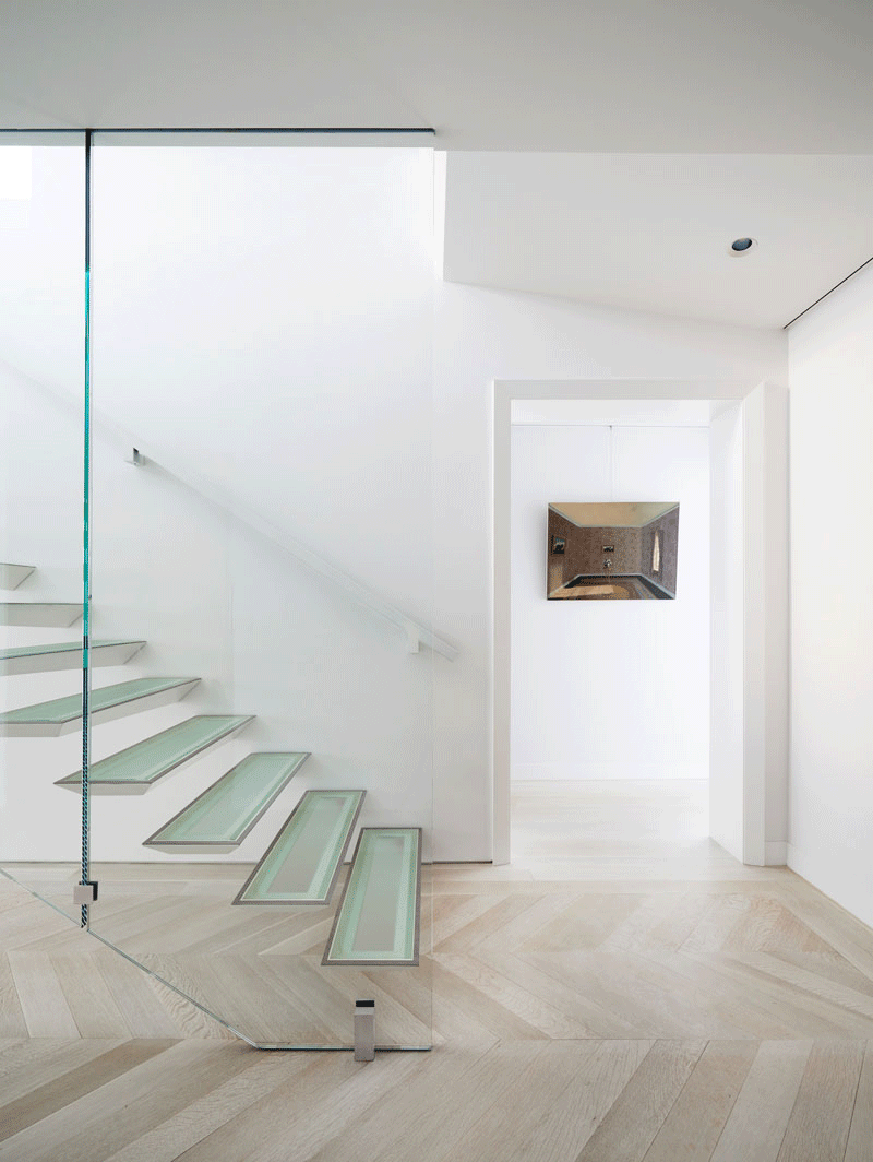 Идея современного дизайна лестницы - эти лестницы были вдохновлены японской складываниями бумаги. 