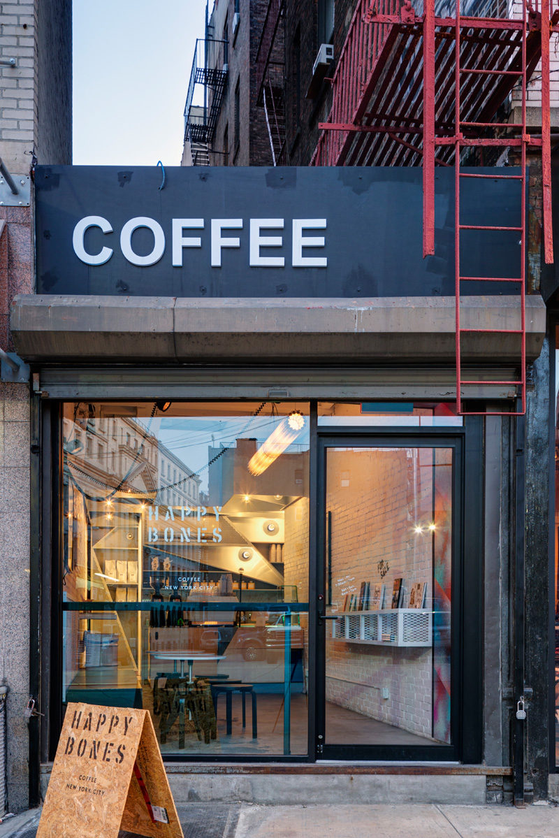 Эта кофейня в Нью-Йорке, которая изначально был переулком 